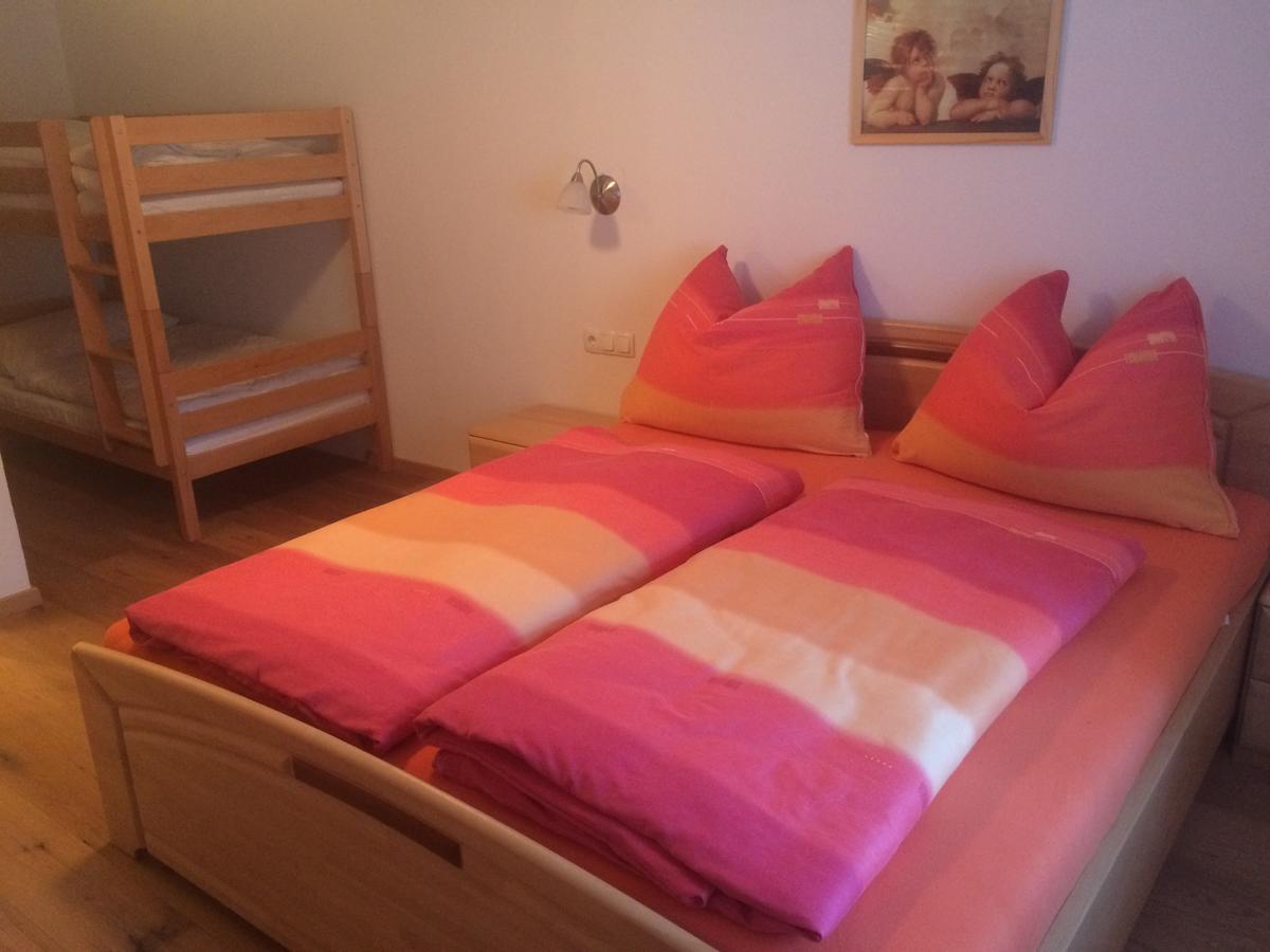 Trixlhof Bed and Breakfast Sankt Ulrich am Pillersee Exteriör bild