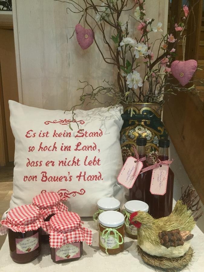 Trixlhof Bed and Breakfast Sankt Ulrich am Pillersee Exteriör bild